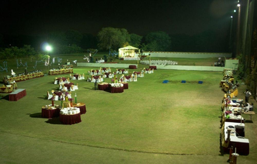 Cambay Sapphire, Gandhinagar Hotel Restaurant foto