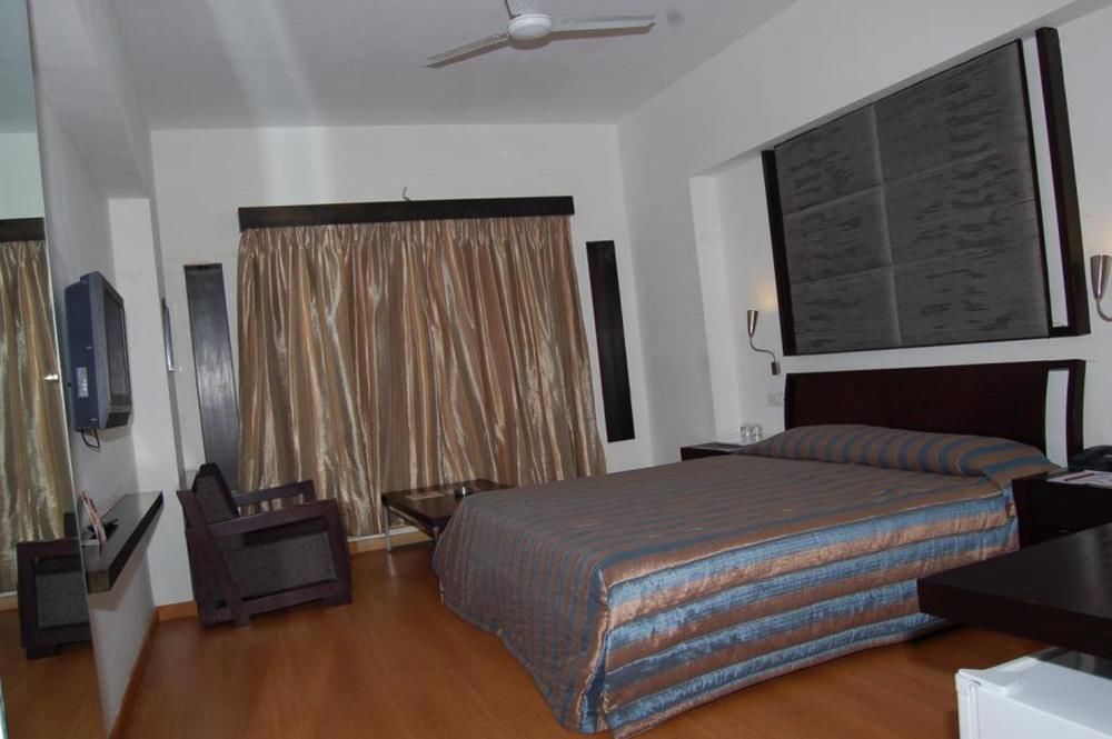 Cambay Sapphire, Gandhinagar Hotel Exterior foto