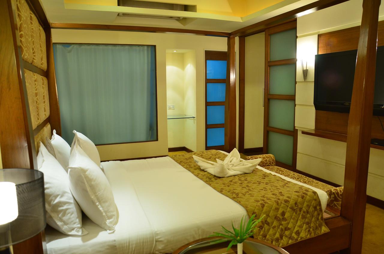Cambay Sapphire, Gandhinagar Hotel Exterior foto